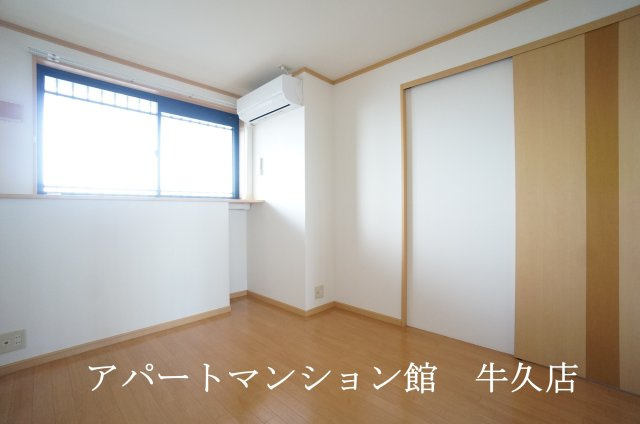 フォルティアの寝室|洋室