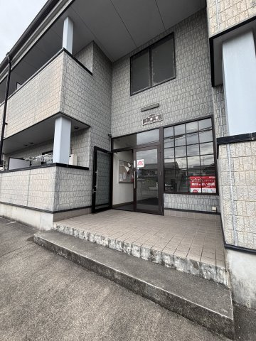 サニーコート壱番館のエントランス