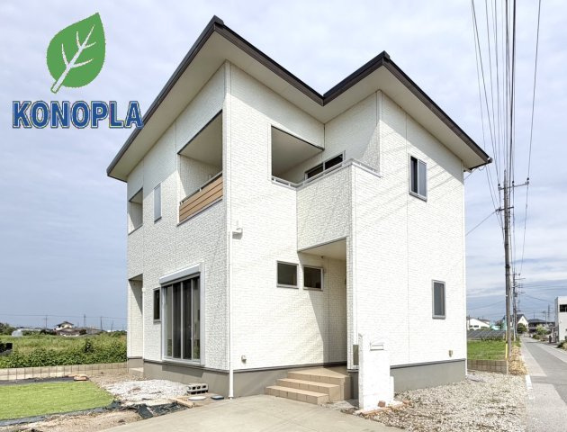 【中古戸建】伊勢崎市戸谷塚町の外観|■外観｜永く住むほどに愛着を深める、味わい豊かなデザインのオウチです♪まずはご見学ください♪