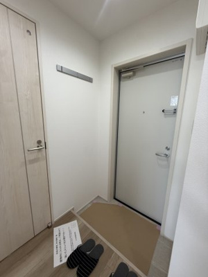 【玄関】 | ラヴェリテ鳳