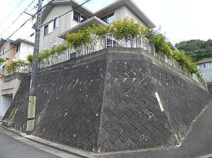 安佐北区亀山西２丁目の外観