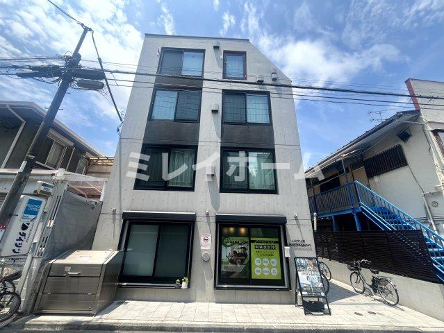 LOTUS梅屋敷の外観