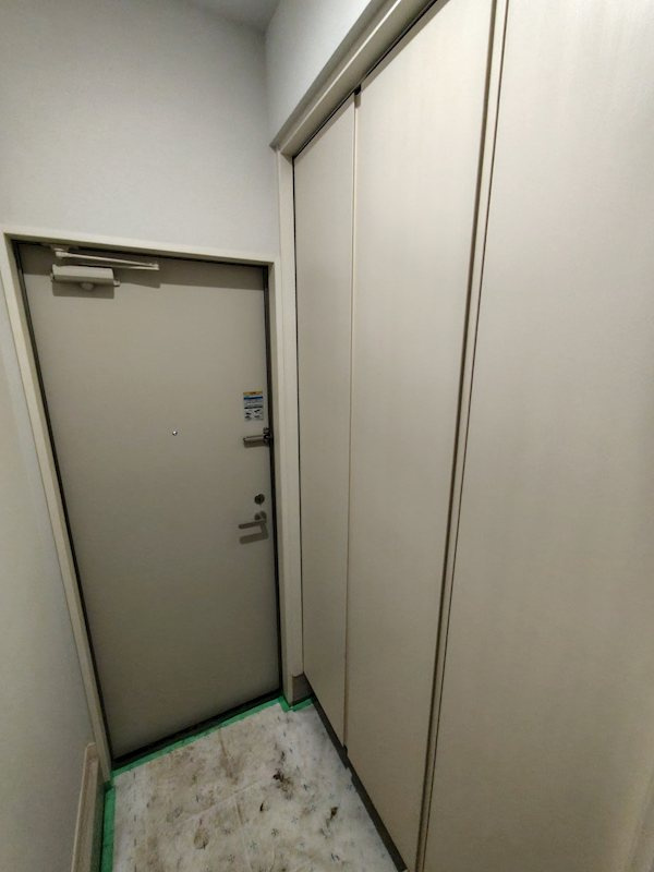 チョトラ新大塚の玄関