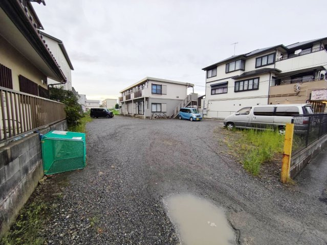 シティハイム　鶴田の駐車場