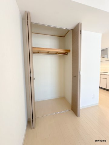 レジディア心斎橋ウエスト　仲介手数料無料の収納