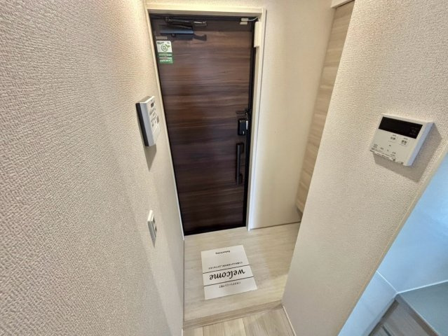 レジデンス尾上町の玄関