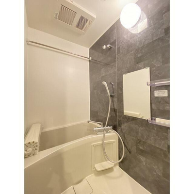 【浴室】 | SOLASIA residence高円寺Ⅱ | 追い焚き機能、浴室乾燥機付きバス。
