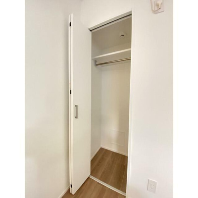 【収納】 | SOLASIA residence高円寺Ⅱ | クローゼット完備。