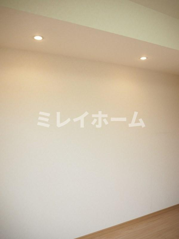 ルーブル仲六郷壱番館の内装