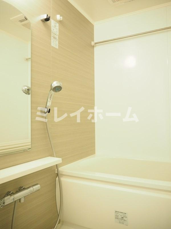 ルーブル仲六郷壱番館の浴室