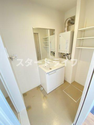 大阪市淀川区木川西２丁目のテラスの洗面所