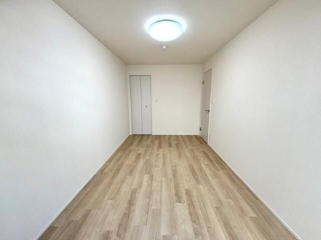 A.FLATⅡの寝室