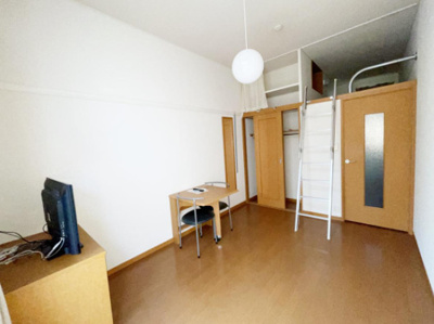 【居間・リビング】 | レオパレスラ　ルース | 同建物別部屋参考