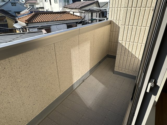 Ｕｎ　Ｒｅｖｅ　Ｎａｋａｎｏのバルコニー