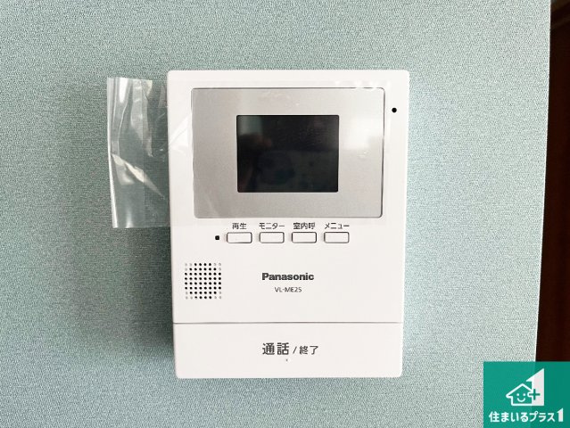 明石市西朝霧丘　未入居の防犯設備|カラーモニターインターホン！声だけでなく来訪者の姿や顔がモニターで確認できるので、小さなお子様がいらっしゃるご家庭でも安心できます！