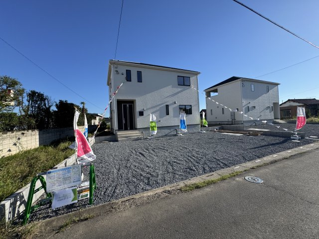 新築　児玉郡上里町勅使河原第18　クレイドルガーデン　1号棟の駐車場|現地写真　駐車スペースは並列3台分可能です！
