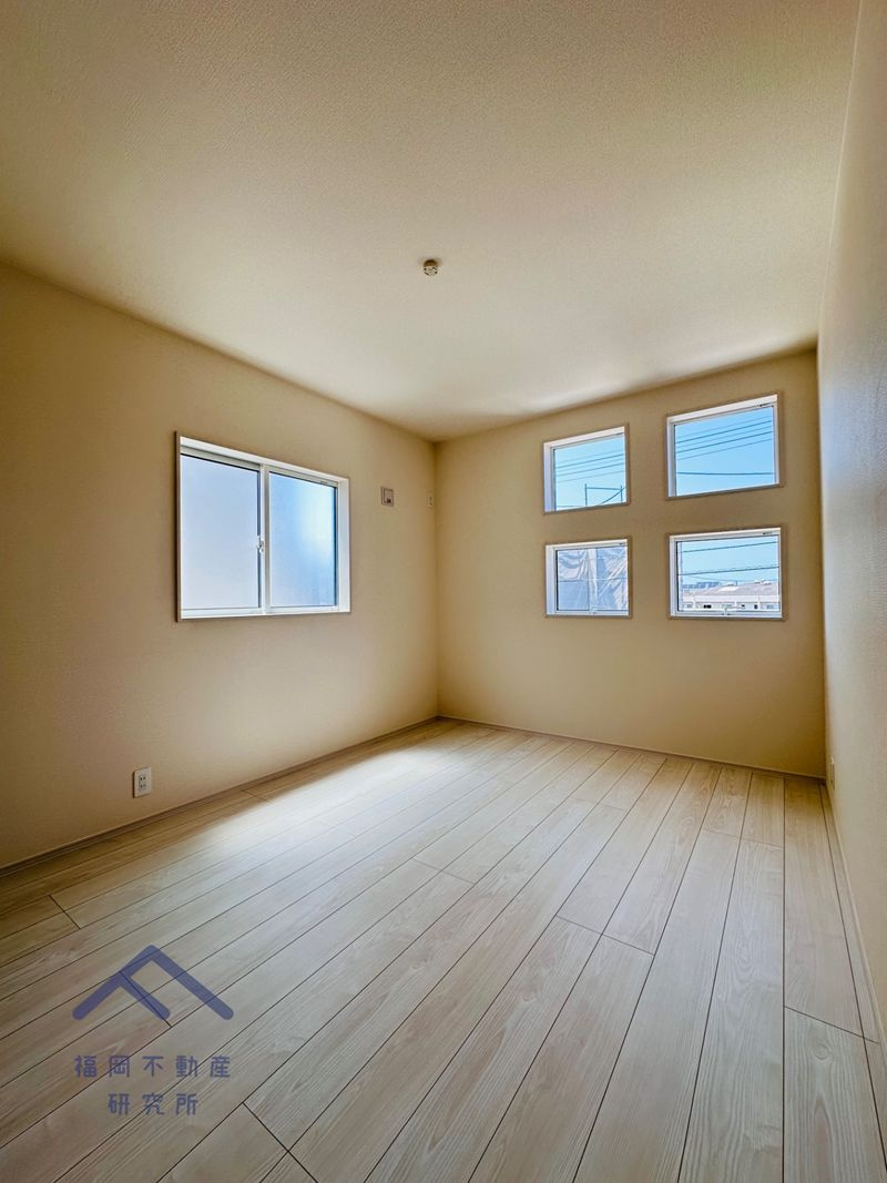 糟屋郡宇美町若草２丁目　戸建ての洋室