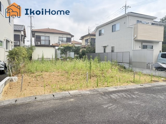 神戸市西区秋葉台１丁目　土地の前面道路含む現地写真|交通量が少ないので静かです。小さなお子様がいるご家庭はご安心できると思います。