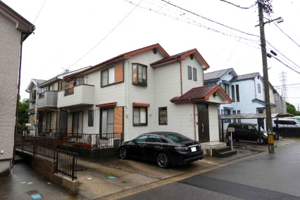 半田市山代町二丁目　中古戸建の前面道路含む現地写真