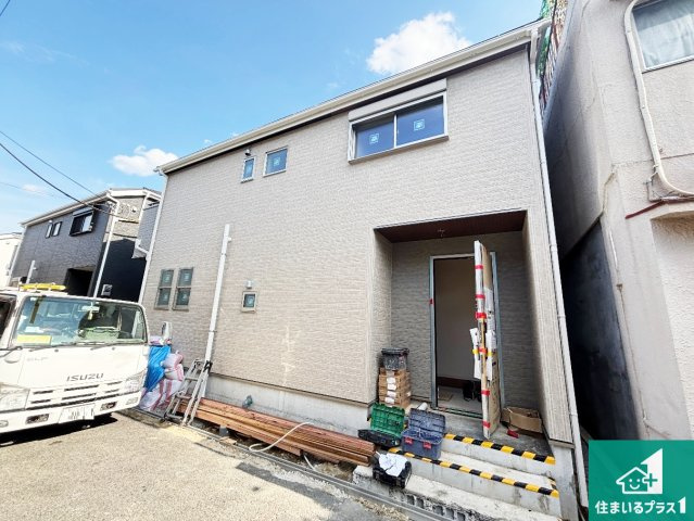 寝屋川市高柳　第12期　新築一戸建ての外観|現在の進捗状況です！順調に作業進行中、完成が待ち遠しいです！詳細の間取り等、お気軽にお問い合わせください！