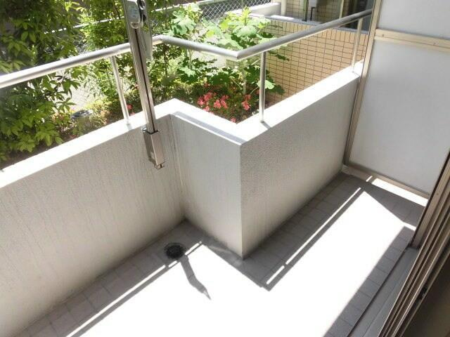 モント中馬込の独立洗面台|独立洗面台で身支度をすべて済ませてしまいましょう