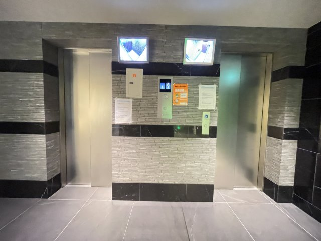 IBC　Residence　Westのエントランス