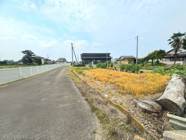 太田市沖野町595-1の前面道路含む現地写真