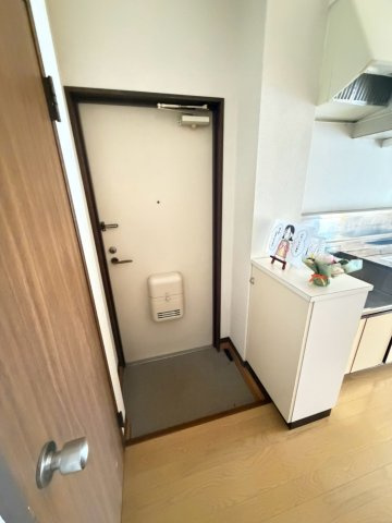 【玄関】