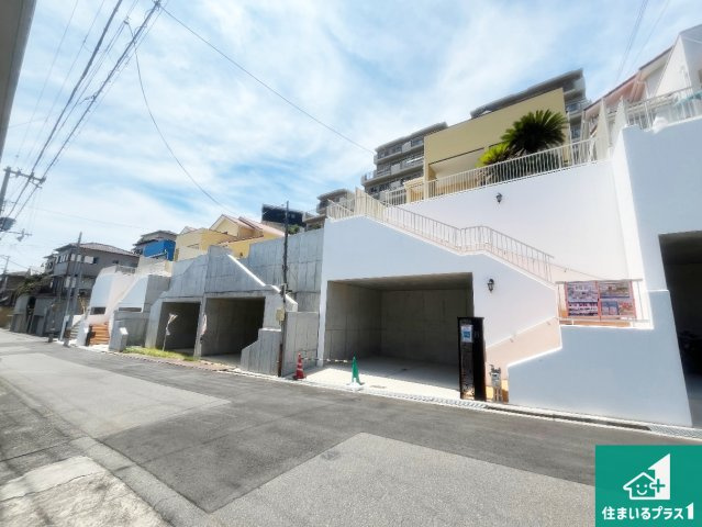 明石市西朝霧丘　未入居の外観|お客様に長く安心して住んでいだだける事にこだわった家づくり！住んでからのアフターサービスにもしっかりと取り組んでいます！