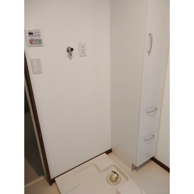 【設備】 | ミニヨン荻窪 | 室内洗濯機置き場。