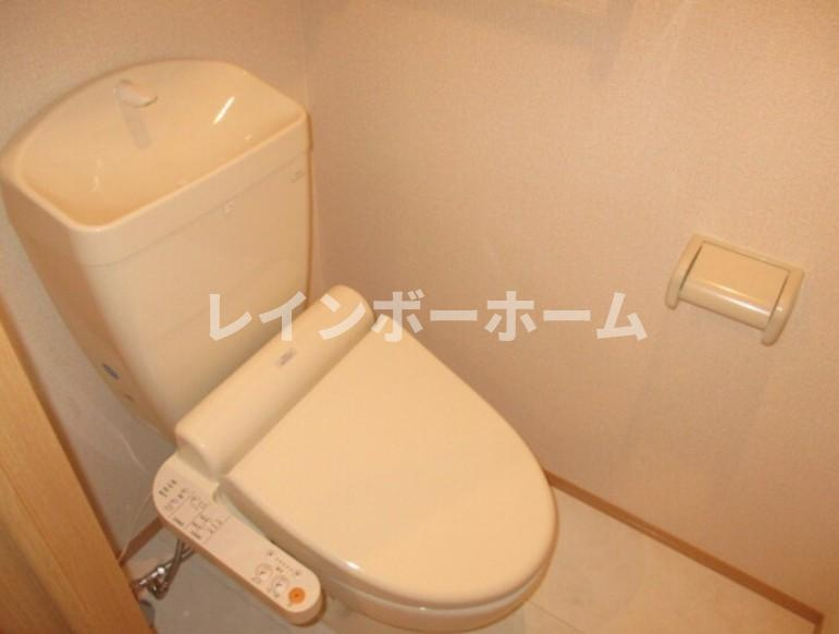 シャトレー新鎌ヶ谷　仲介手数料（賃料の1.10ヵ月）の50％OFF対象物件！のトイレ|ゆったりとした空間のトイレです