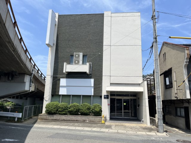 関藤ビル