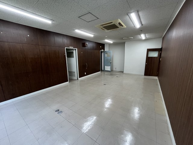 関藤ビルの内装