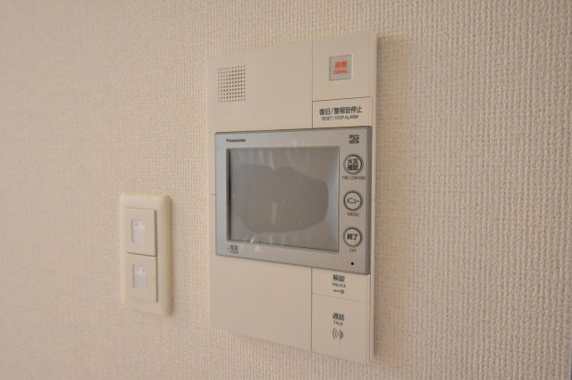 セレニテ難波プリエ　仲介手数料無料のセキュリティ
