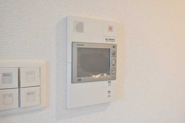 セレニテ難波プリエ　仲介手数料無料のセキュリティ