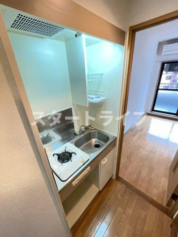 大阪市東淀川区東中島１丁目の賃貸マンションのキッチン