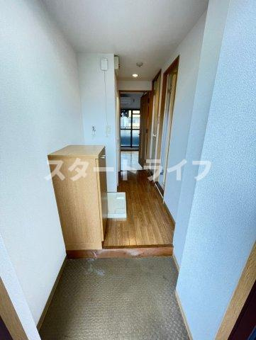 大阪市東淀川区東中島１丁目の賃貸マンションの玄関