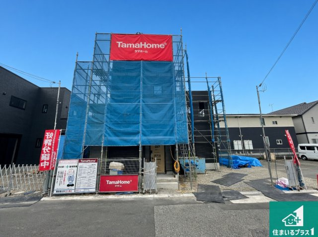 加古川市平岡町二俣　新築一戸建ての外観|現在建築中！落ち着いた街並みで新生活を始めることが出来そう！周辺の物件も併せてご紹介させて頂きます！