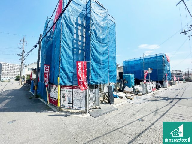 加古川市平岡町二俣　新築一戸建ての外観|現在建築中！落ち着いた街並みで新生活を始めることが出来そう！周辺の物件も併せてご紹介させて頂きます！