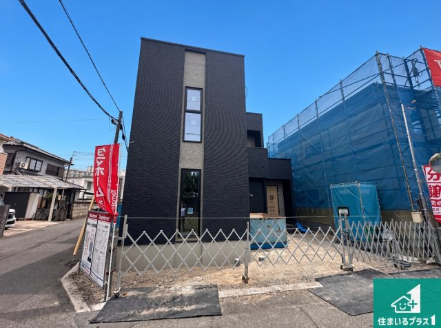 加古川市平岡町二俣　新築一戸建ての外観|現在建築中！落ち着いた街並みで新生活を始めることが出来そう！周辺の物件も併せてご紹介させて頂きます！