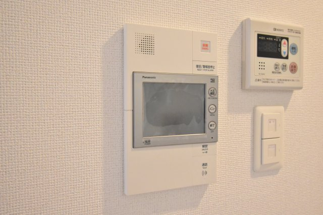 セレニテ難波プリエ　仲介手数料無料のセキュリティ