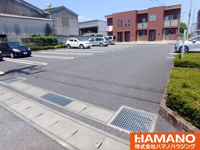 ノヴェルⅢの駐車場|カースペースがあります
