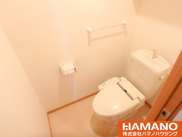 ノヴェルⅢのトイレ|トイレもきれいです