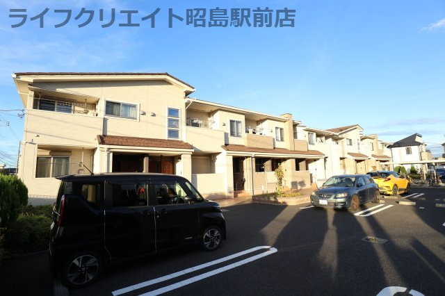 シュティルブリーゼAの外観