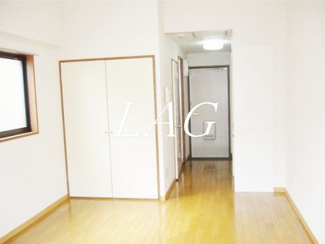 【居間・リビング】 | グランドヒル | 洋室のお部屋です。