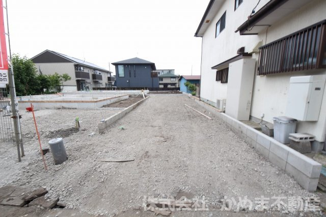 クレイドルガーデン日光市平ケ崎第１の駐車場|〇駐車スペース〇
駐車スペース縦列２台分ございます。　26.7.12撮影