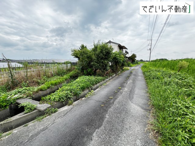 【前面道路含む現地写真】 | 熊谷市久保島　中古住宅   | 現地(2026年7月撮影)