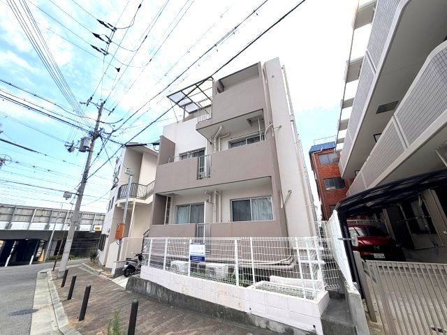シティライフ稗原の外観