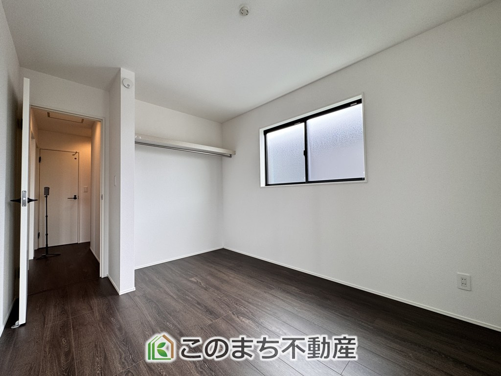 グラファーレ宇都宮市峰町3期の洋室