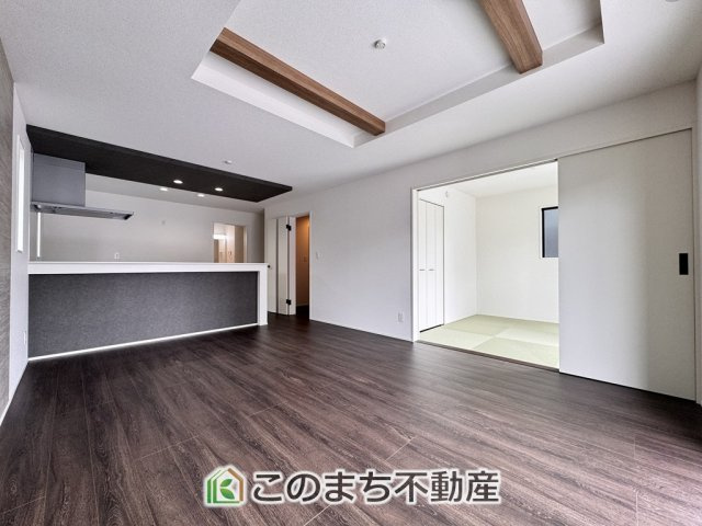 グラファーレ宇都宮市峰町3期の居間・リビング
